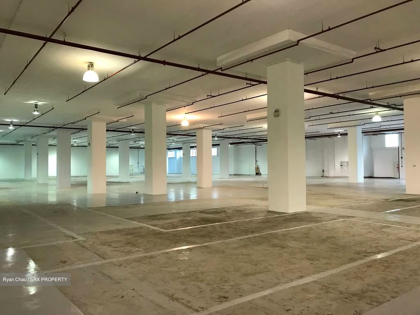 Imm Building (D22), Warehouse #604783081